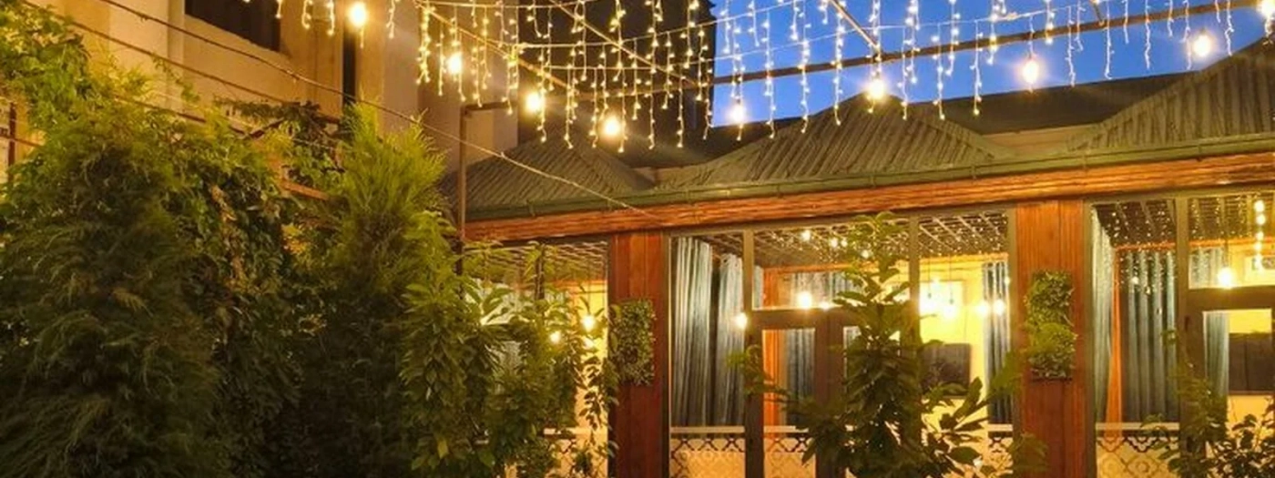 Gusto beer garden