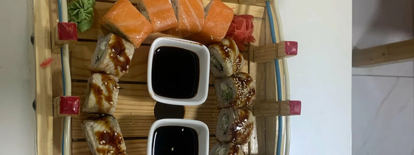 Sushi & Wok