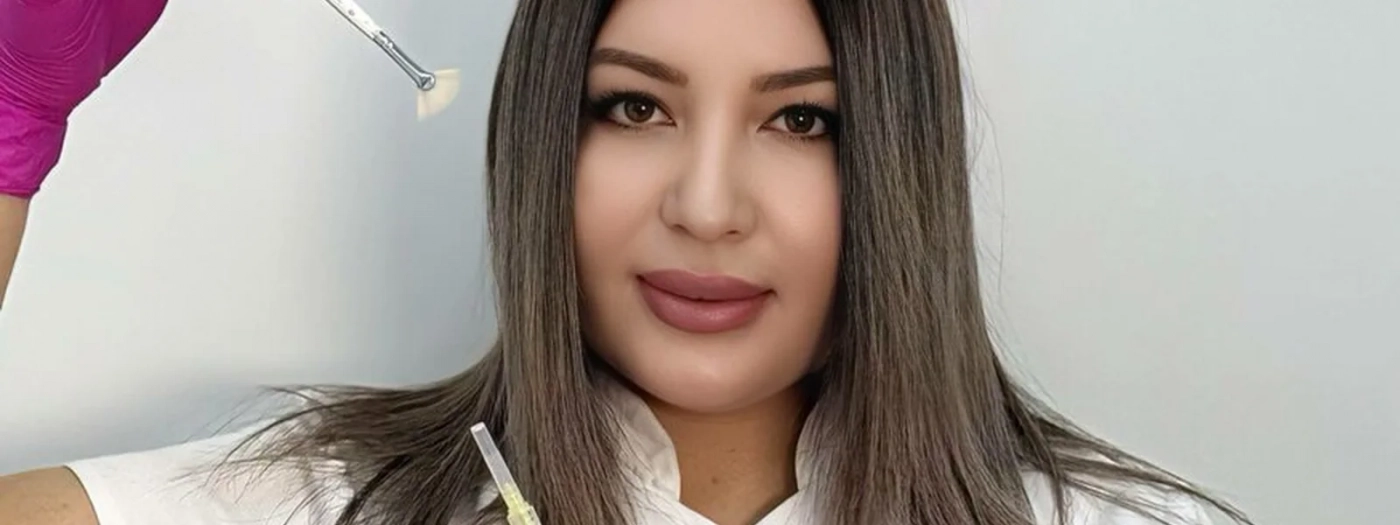 Lola Cosmetologist