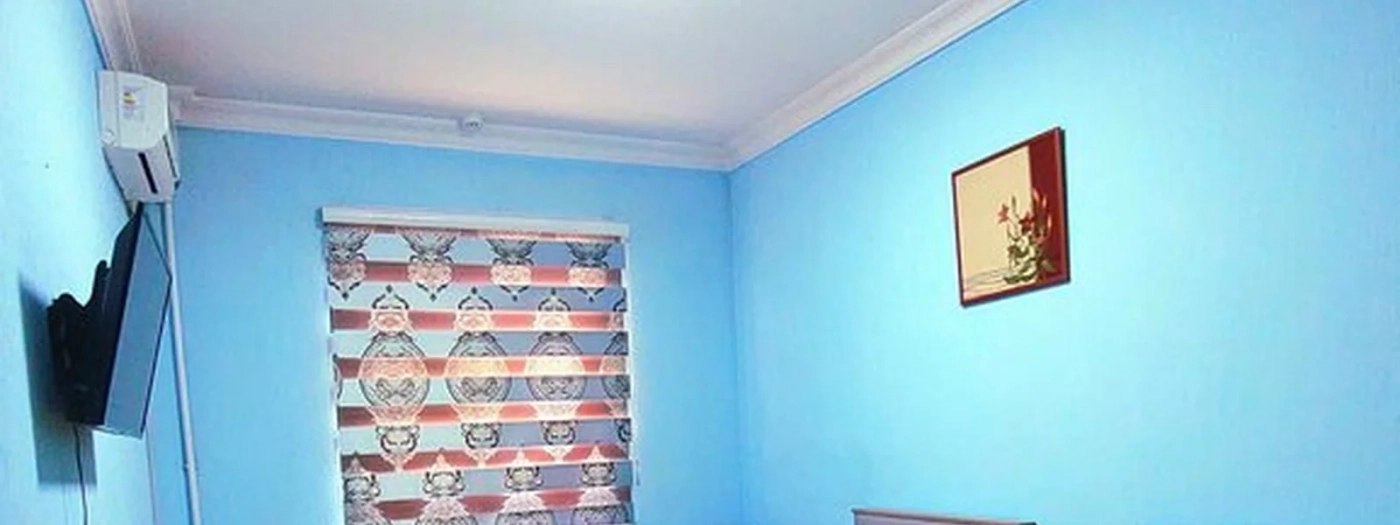 Samia House