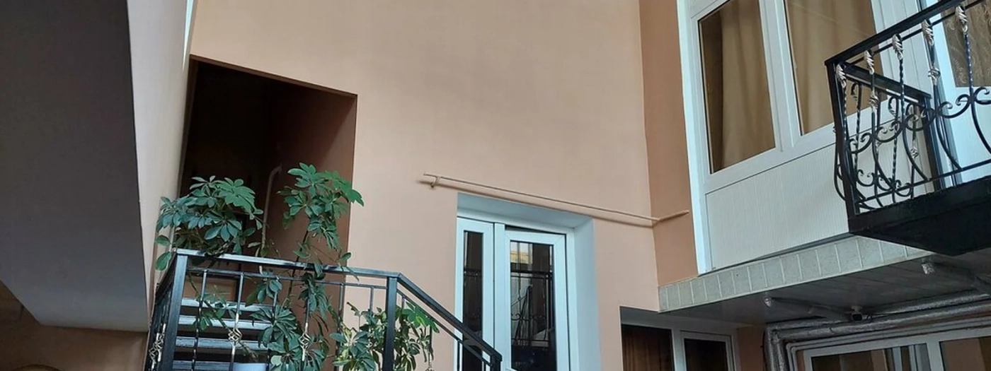 Guest house Chehra