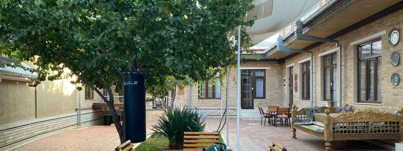 Salomat Guest House