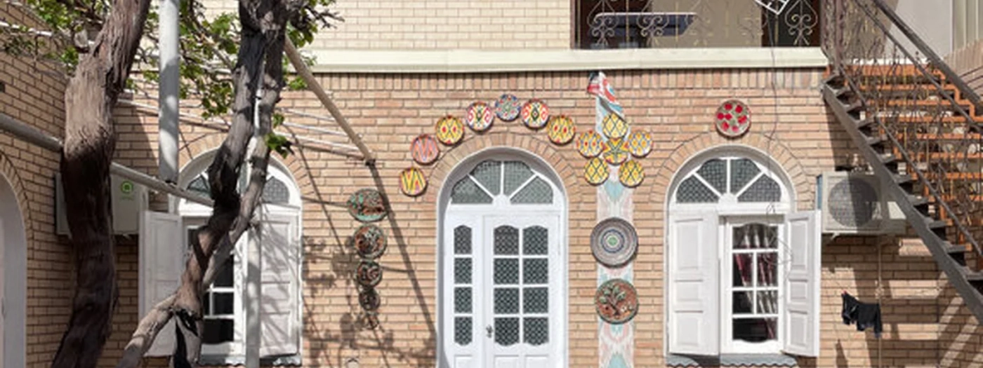 Parivash Guest House