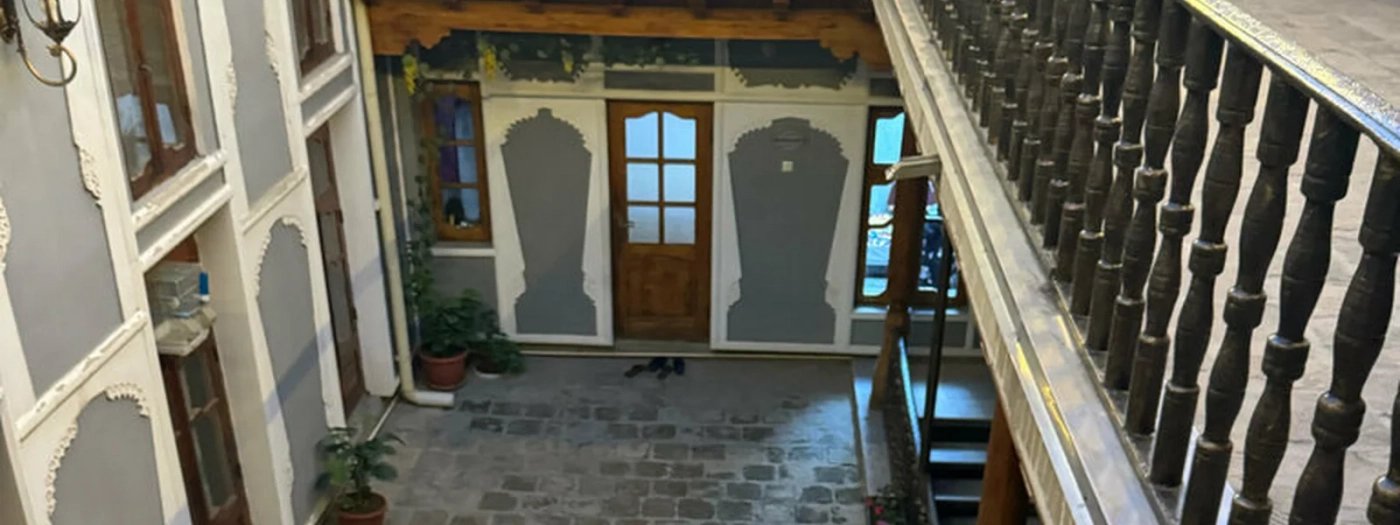 Vaziri A`zam