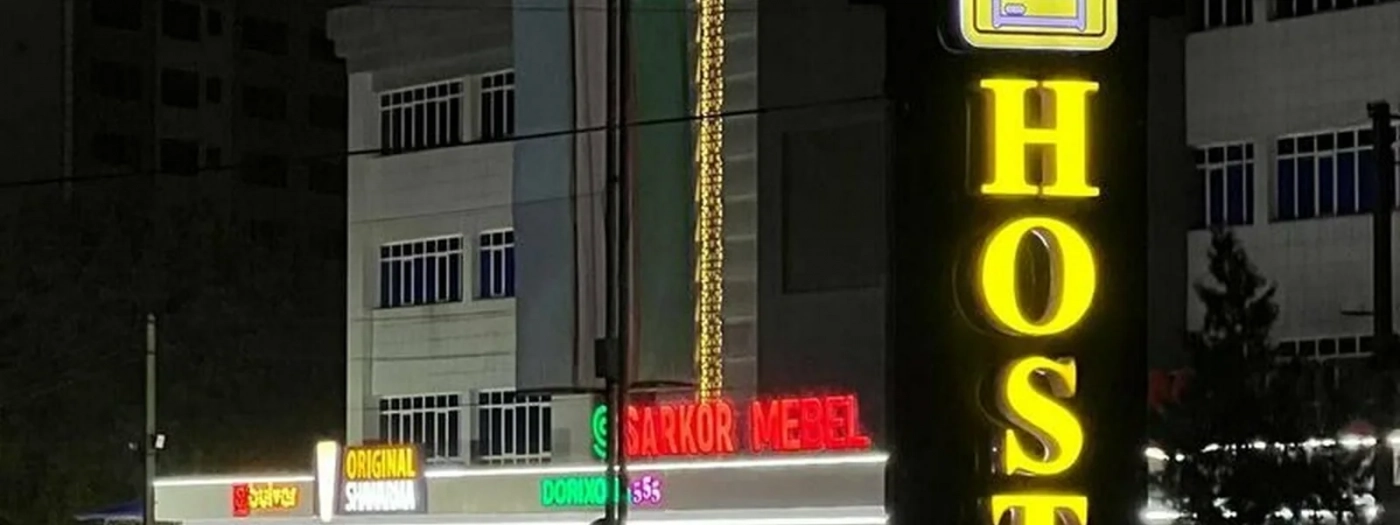 Hamroh Hostel