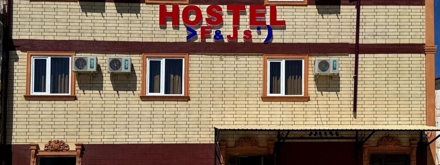 Hostel Friends-J