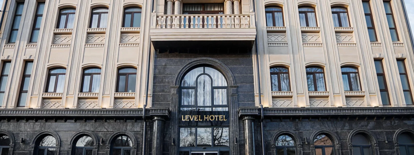 Level Hotel