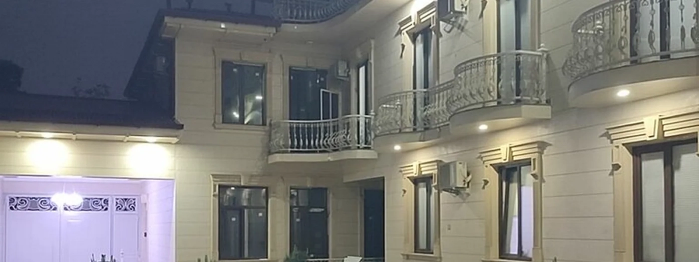 Sapphire Hotel