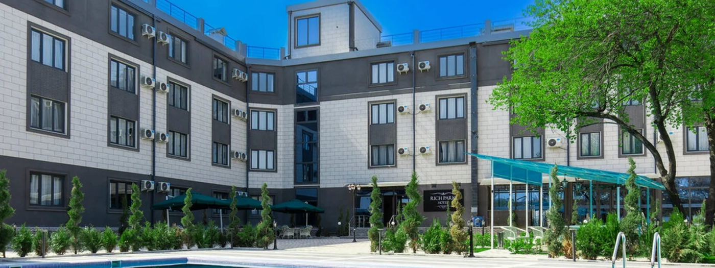 Rich Park Hotel