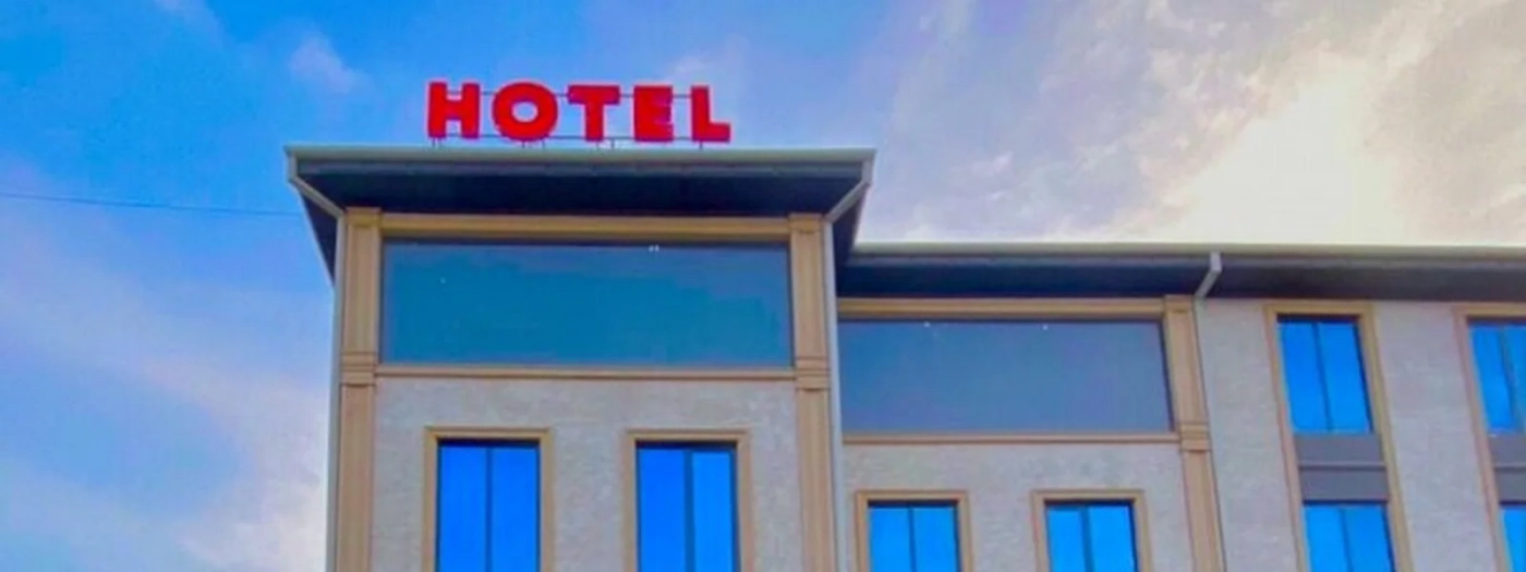 Hotel nur plazza