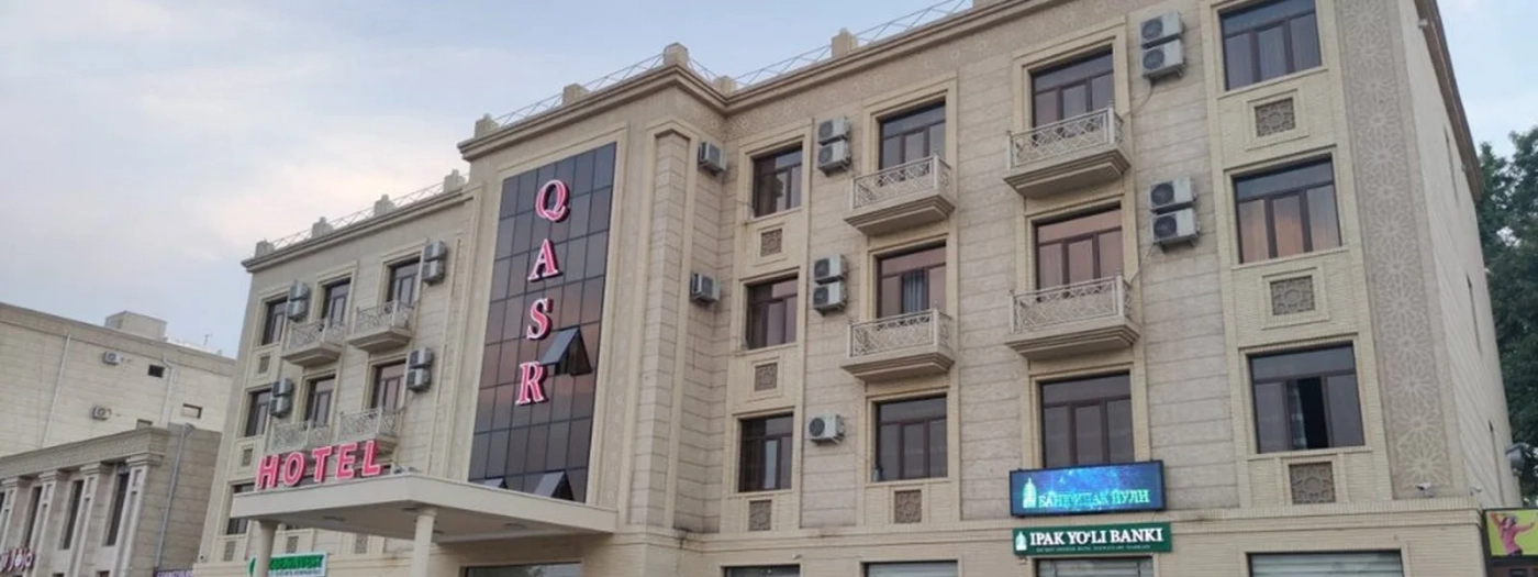 Qasr Hotel