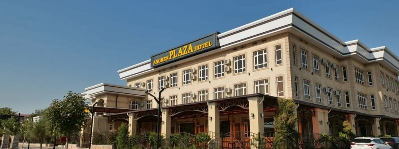 Angren Plaza. Hotel